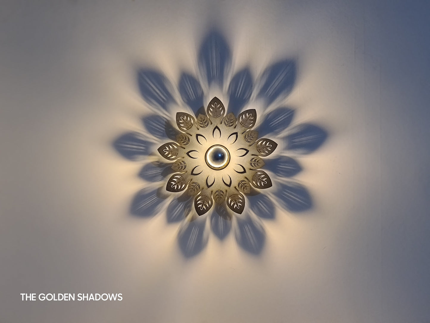 Wall lamp (Flower 2)